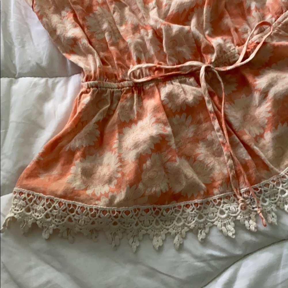 Doll-Fins pink floral tank top - Picture 2 of 4